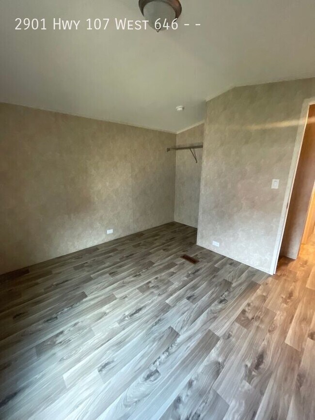 Building Photo - 2901 TX-107