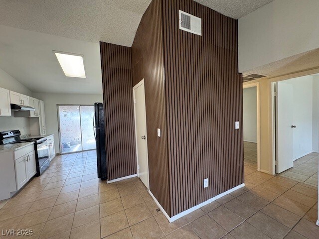 Building Photo - 4238 Rollingstone Dr