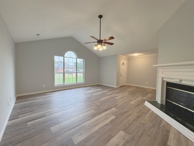 Building Photo - 100 Patra Dr