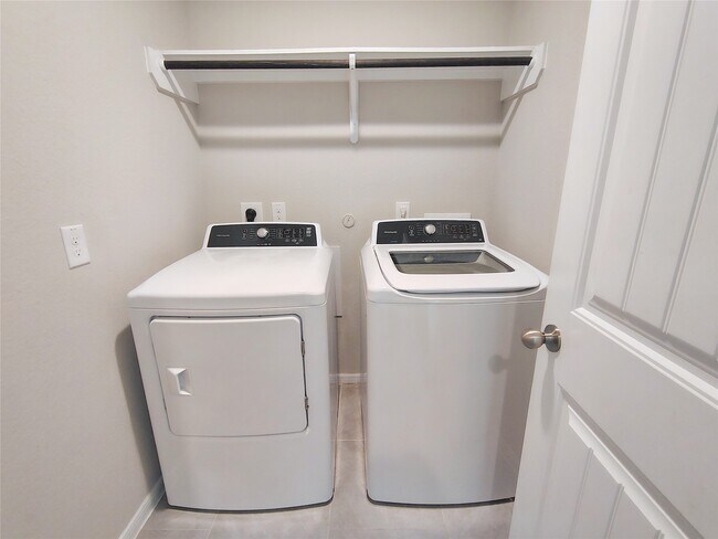 Building Photo - 29402 Jarvis Bay Pass