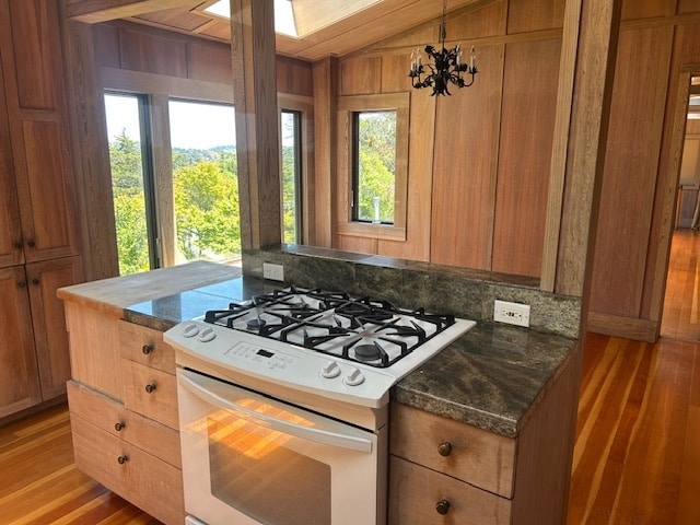 Building Photo - 77 Mirabel Ave