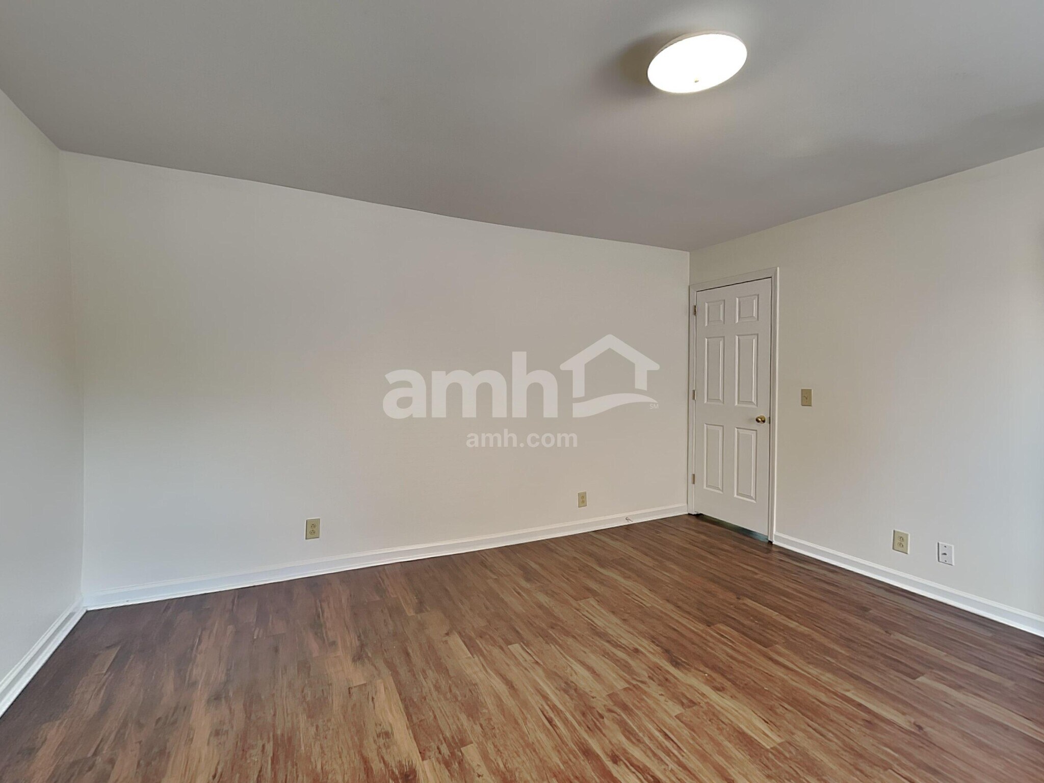 Building Photo - 6337 Willow Oak Dr