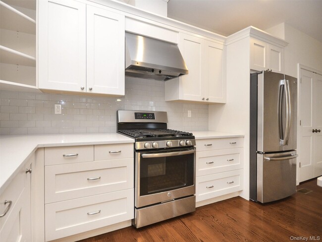 Building Photo - 30 Dunes Ln