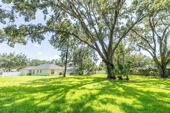 Building Photo - 12526 River Birch Dr