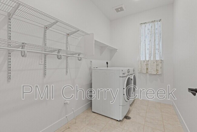 Building Photo - 3907 N Catawba St