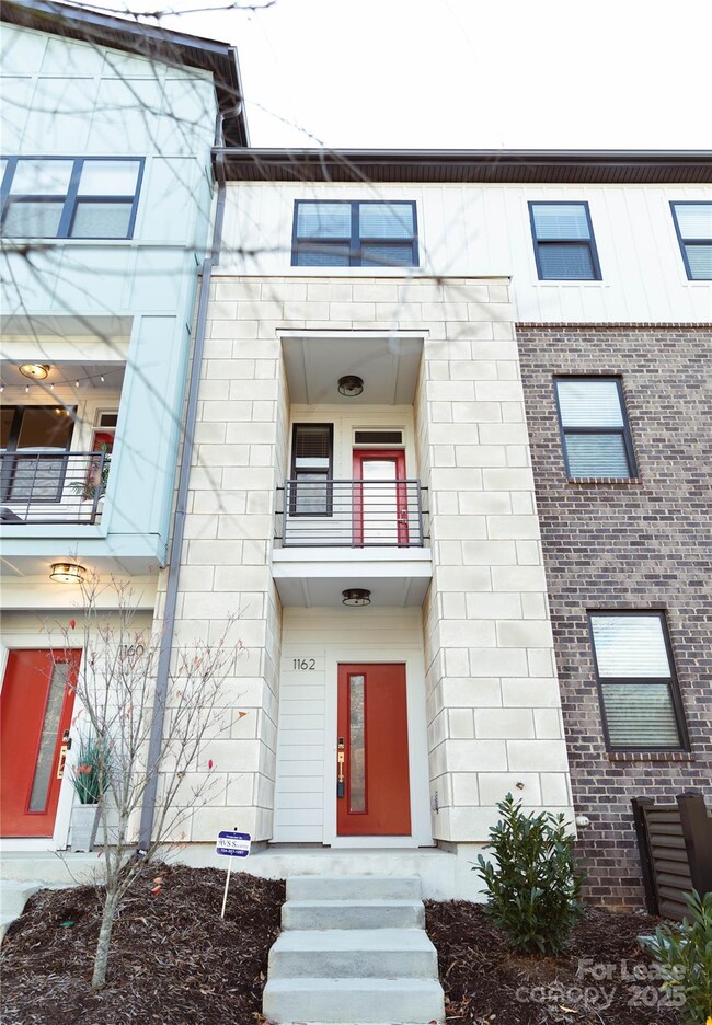 Building Photo - 1162 E 36th St