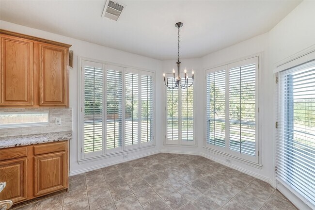 Building Photo - 2318 Balleybrooke Dr