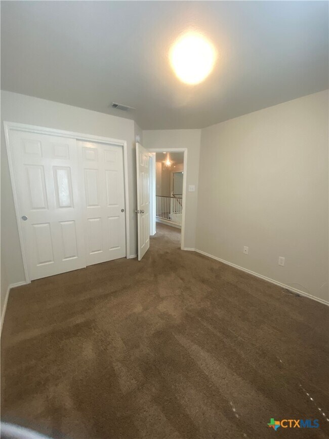 Building Photo - 5311 White Rock Dr