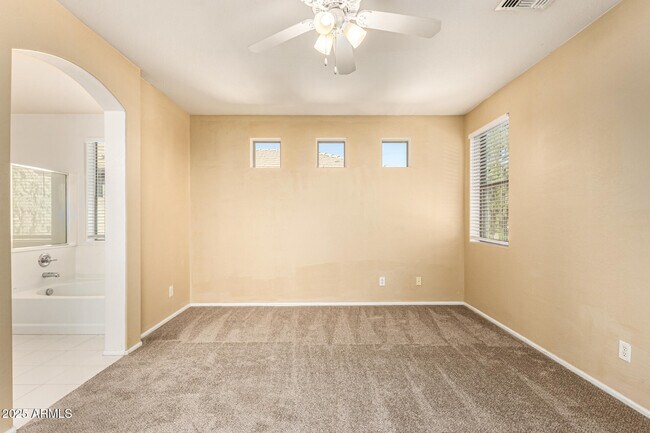 Building Photo - 3047 S 257th Ave