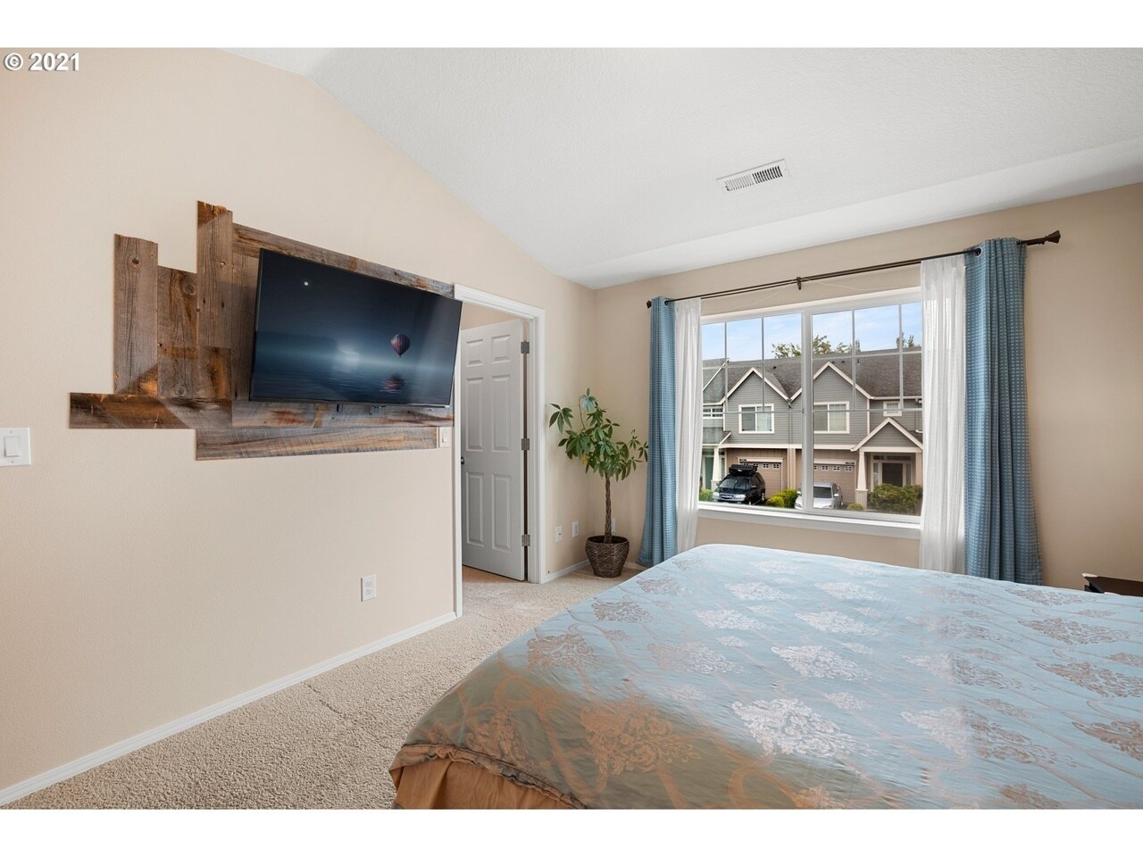 Building Photo - 17293 SW Berkeley Ln