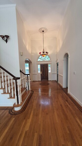 Building Photo - 4413 Turnberry Cir