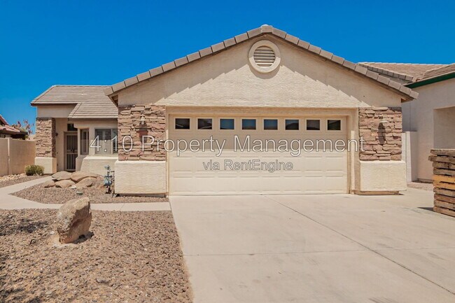 Building Photo - 30725 N Royal Oak Way