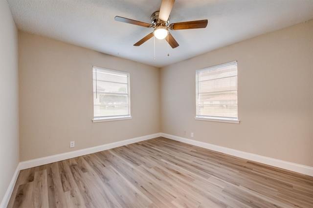 Building Photo - 3912 Lakewood Dr