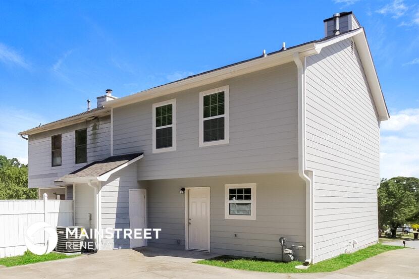 Building Photo - 7985 E Field Dr