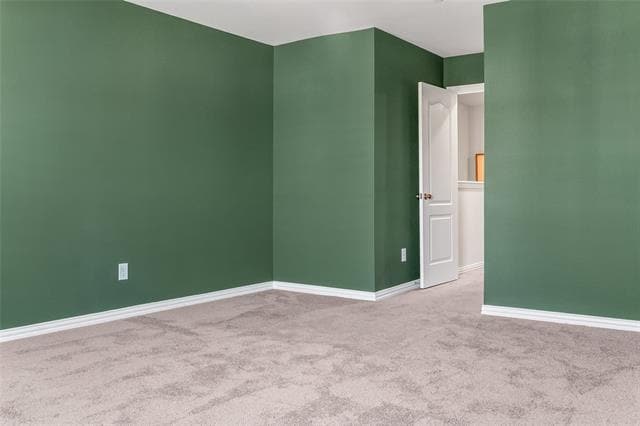 Building Photo - 3730 Malibu Dr