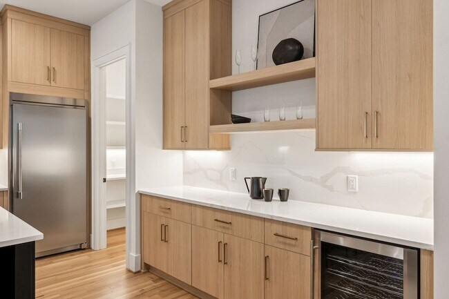 Building Photo - 87 Brookwood Terrace
