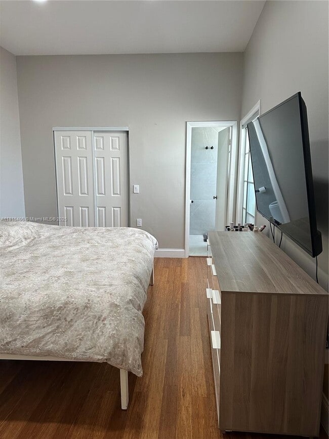 Building Photo - 20903 Leeward Ct