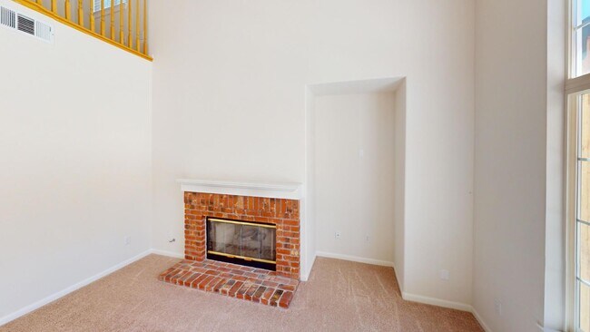 Building Photo - 4700 Hunter Peak Ct