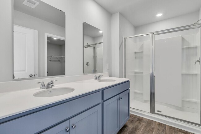 Building Photo - Beautiful 3 bedroom/3 bathroom two story home available in Cane Bay!