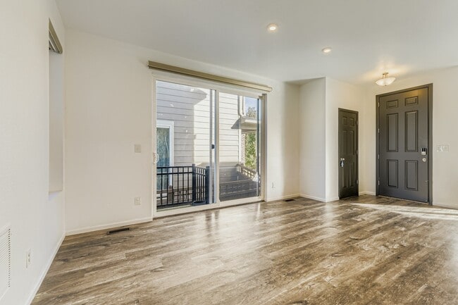 Building Photo - 15765 E Otero Ave