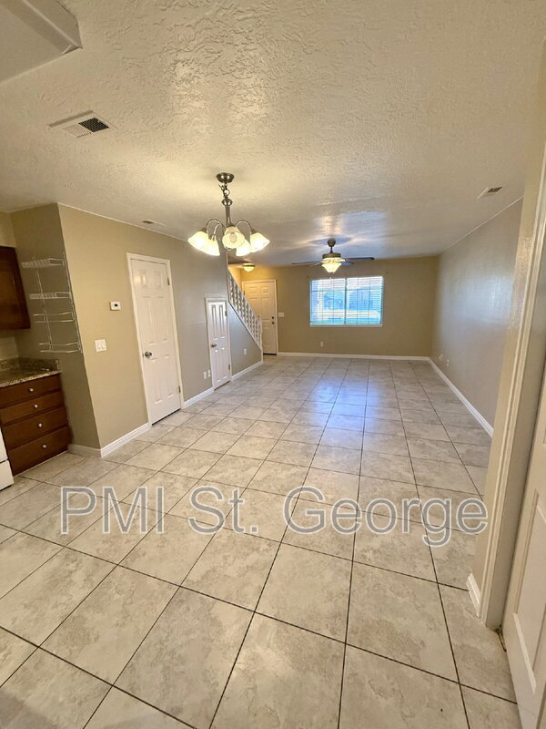 Building Photo - 2154 W 70 S