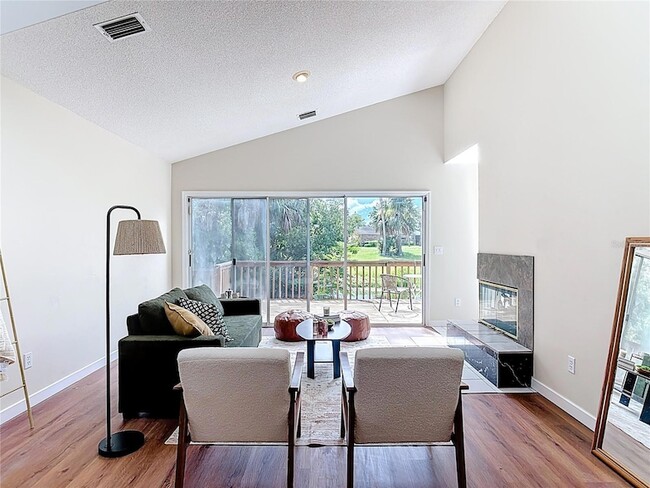 Building Photo - 289 Gull Dr S