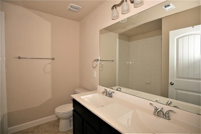 Building Photo - 46 Churchill Farms Dr