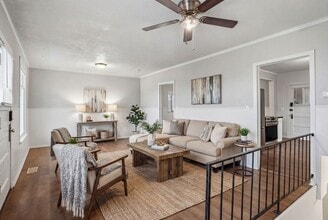 Building Photo - Spacious 3 Bedroom 1 Bath home in the Perry District!