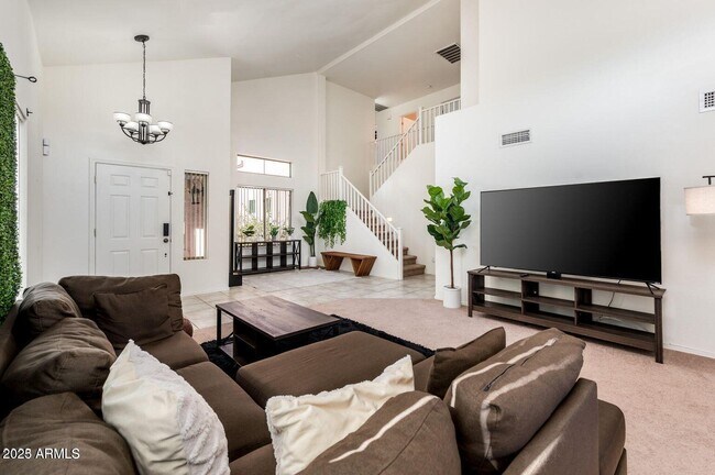 Building Photo - 13604 W Rovey Ave