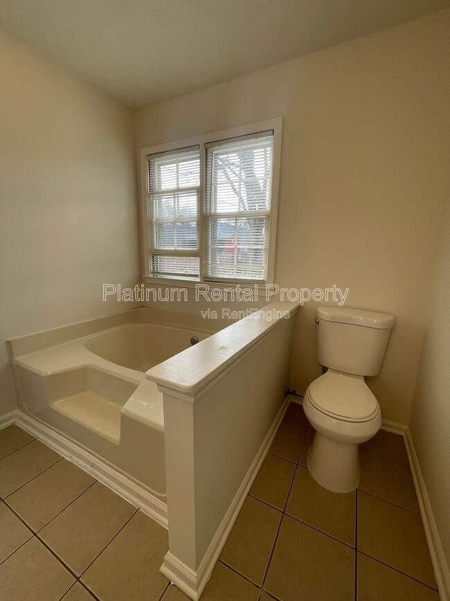 Building Photo - 4291 Fiddlers Bend