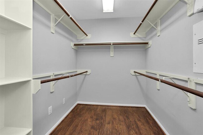 Building Photo - 28234 Sweet Oak Ln