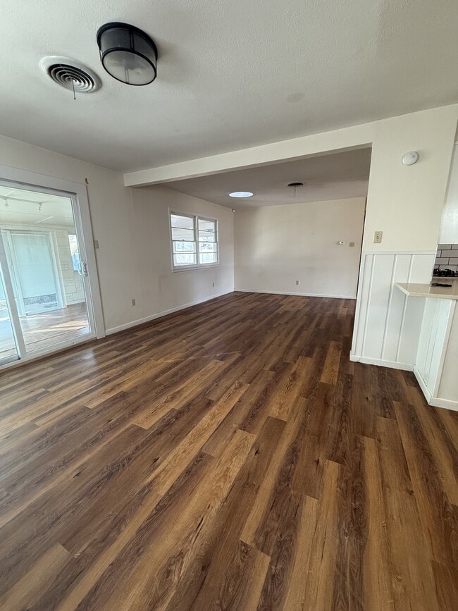 Building Photo - 2418 48th St