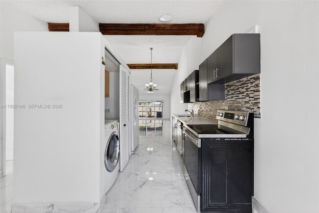 Building Photo - 10351 Juniper Ct