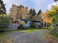 Building Photo - Available TBD May - 2000+ sf home is in a ...