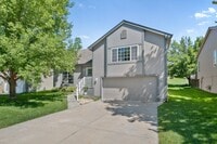 Building Photo - Beautiful Multilevel home in Cattail Creek...