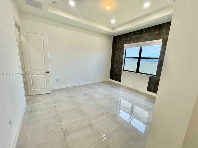 Building Photo - 17324 SW 41st St