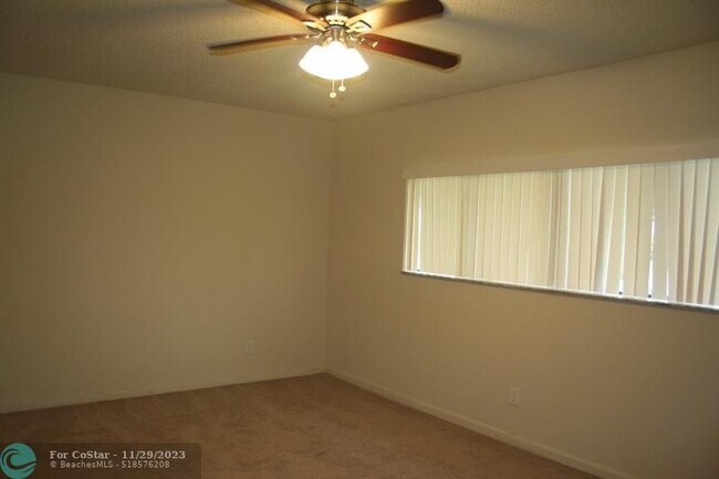 Building Photo - 4733 NW 90th Ave