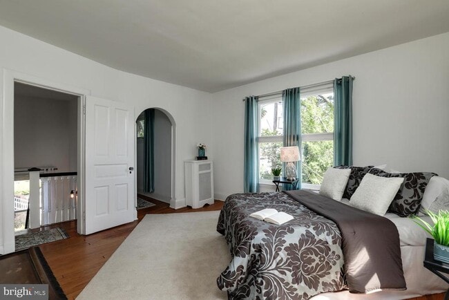 Building Photo - 30 Vandeventer Ave