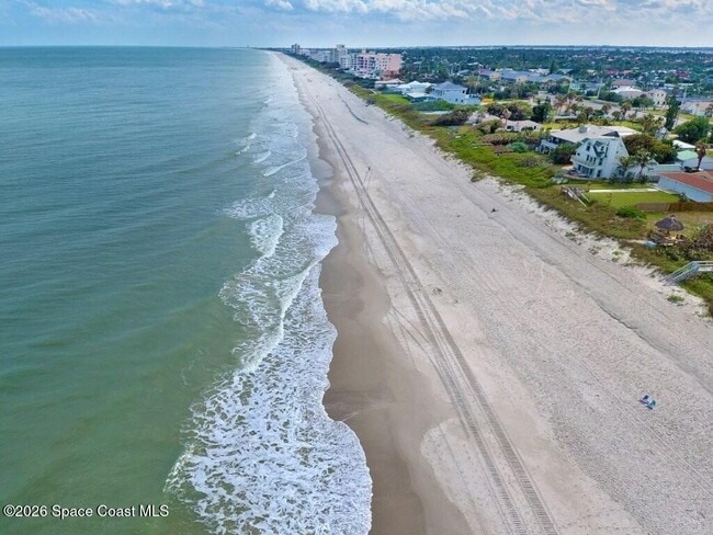 Building Photo - 1251 Beachside Ln