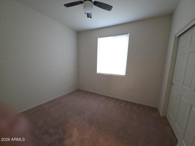 Building Photo - 16416 W Cottontail Ln