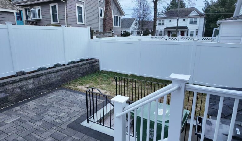 Building Photo - 33 Hovey St