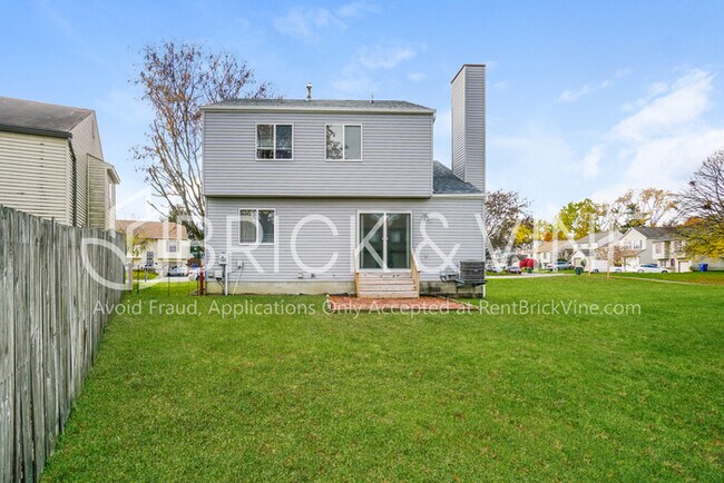 Building Photo - 6784 Erindale Drive