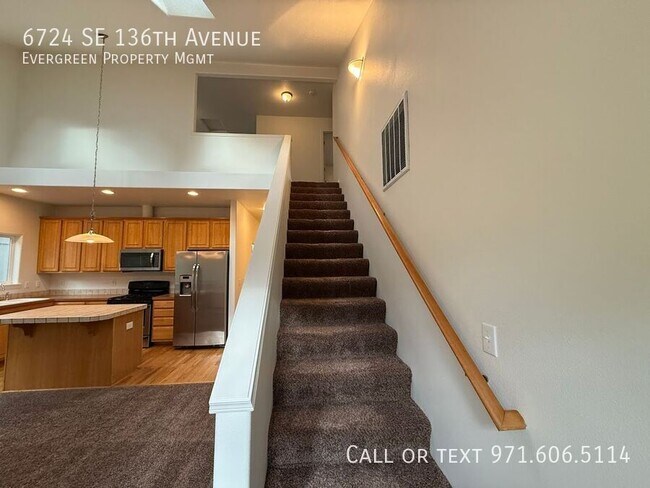 Building Photo - 6724 SE 136th Ave
