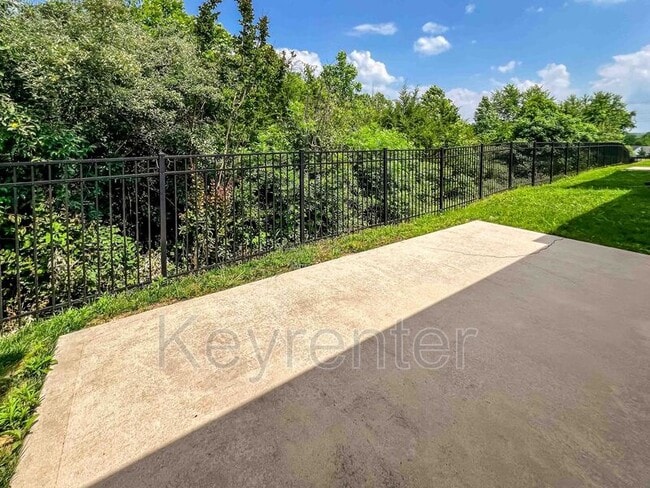 Building Photo - 3610 Wellsburg Way