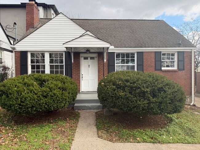 Primary Photo - Wedgewood / Houston!! 3/1 Brick House!