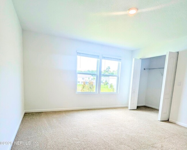 Building Photo - 213 Tidal Bch Ave