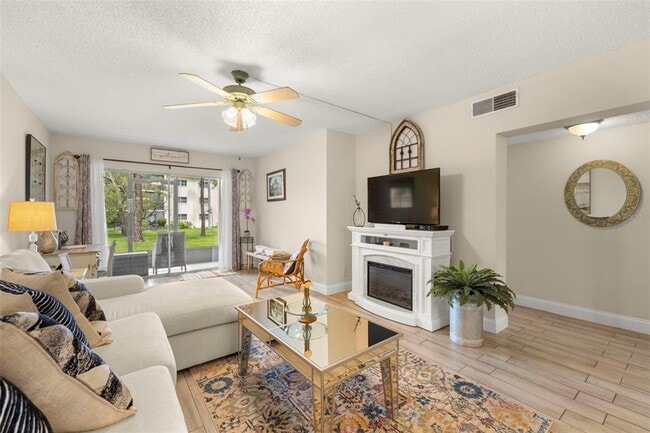 Building Photo - 1370 Heather Ridge Blvd