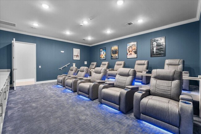 Building Photo - 540 Hobbs Rd