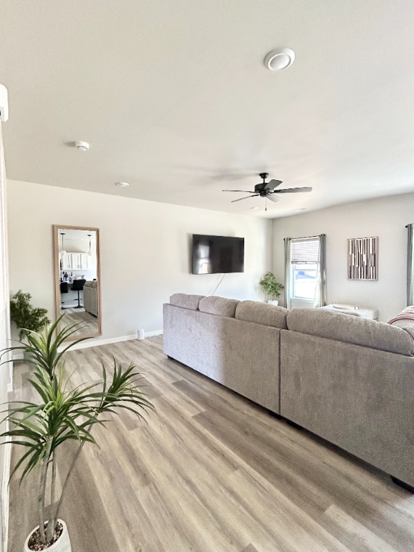 Building Photo - 1437 Winterberry Ln