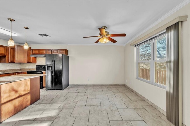 Building Photo - 170 Interstate Dr